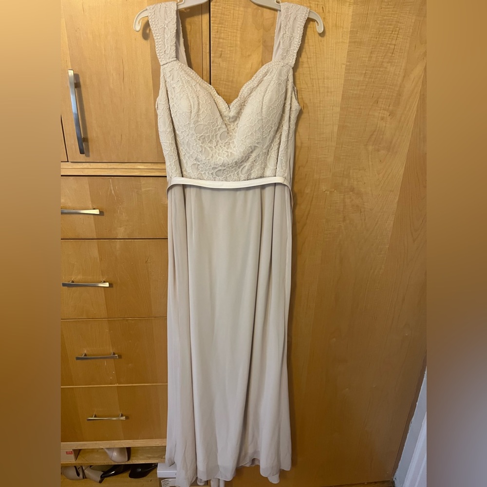 Bill Levkoff - Nude Gown